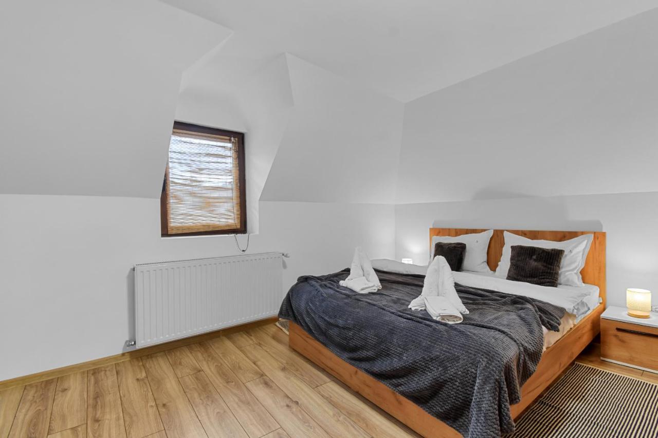 Two Bedrooms Hytta Apartment Синая Экстерьер фото