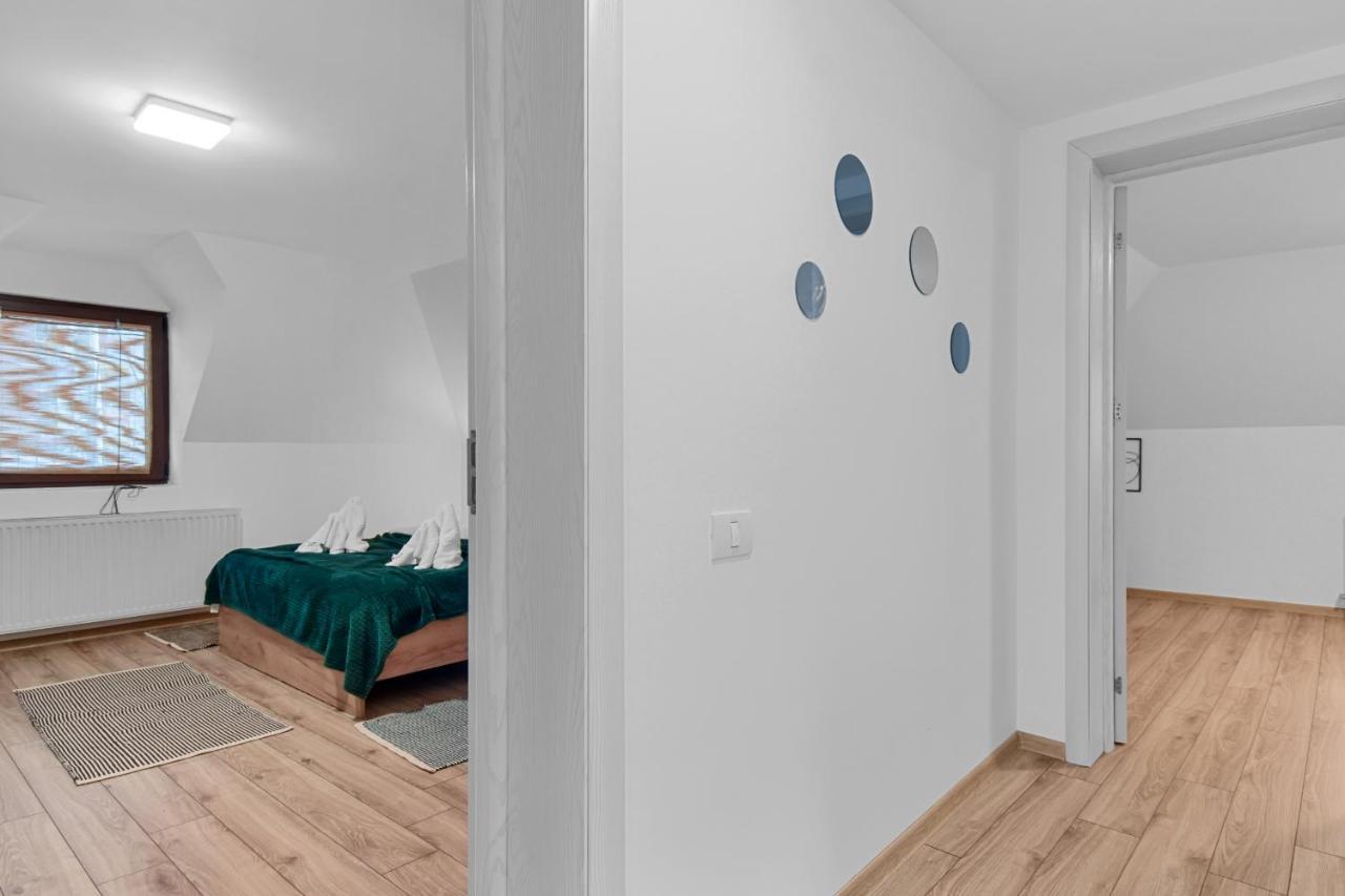 Two Bedrooms Hytta Apartment Синая Экстерьер фото